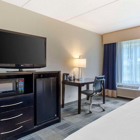Best Western Hartford Hotel And Suites Εξωτερικό φωτογραφία