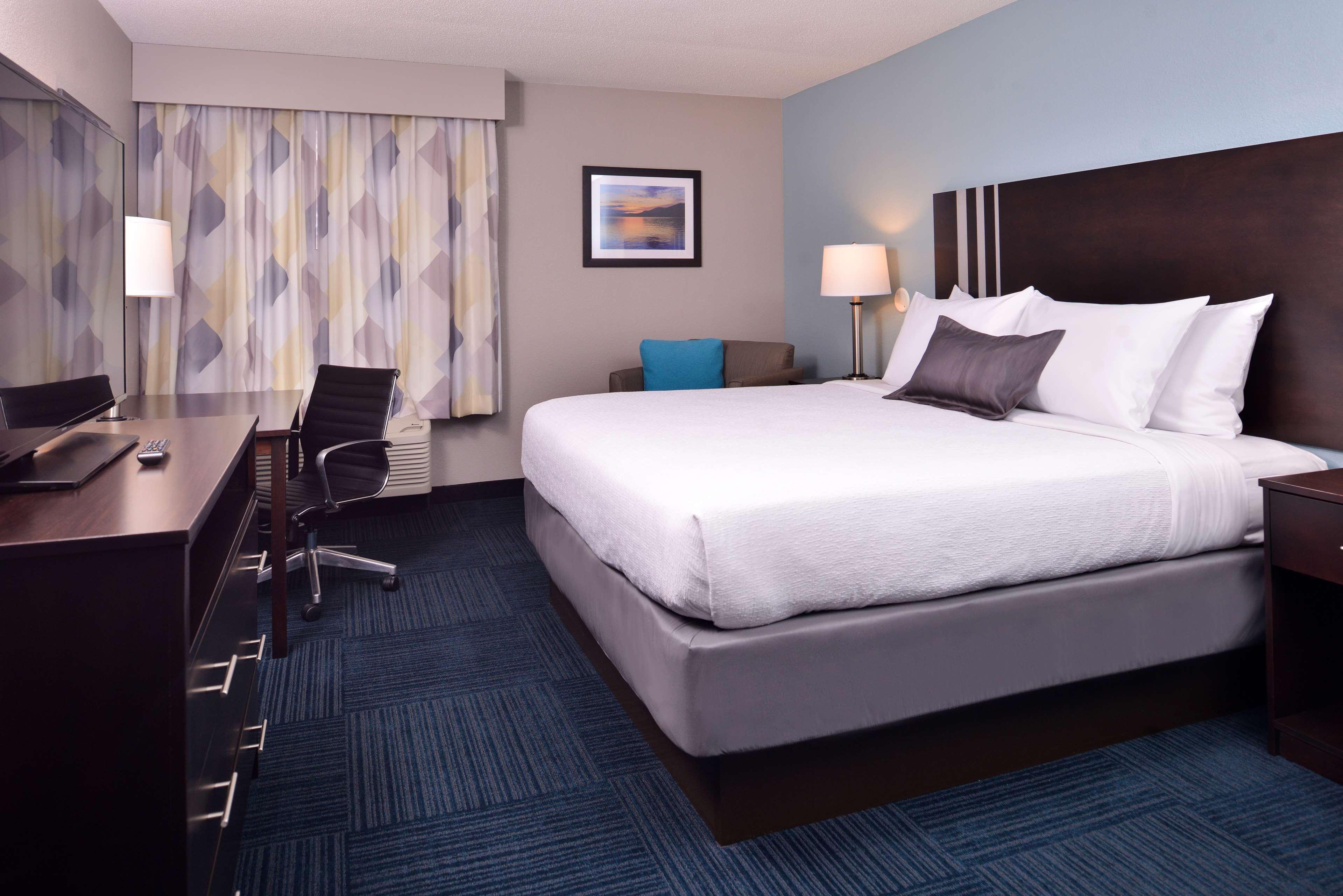 Best Western Hartford Hotel And Suites Εξωτερικό φωτογραφία