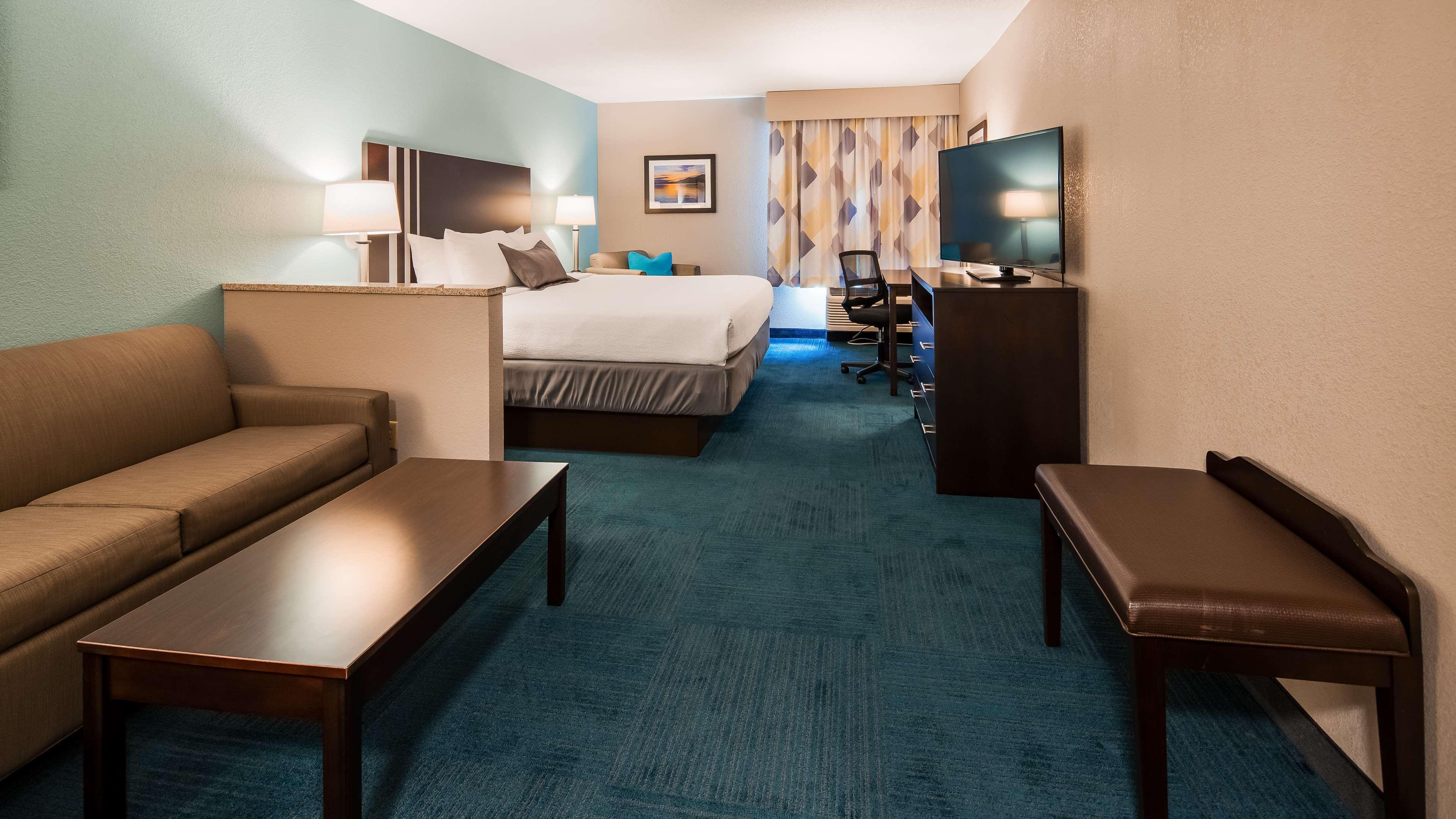 Best Western Hartford Hotel And Suites Εξωτερικό φωτογραφία