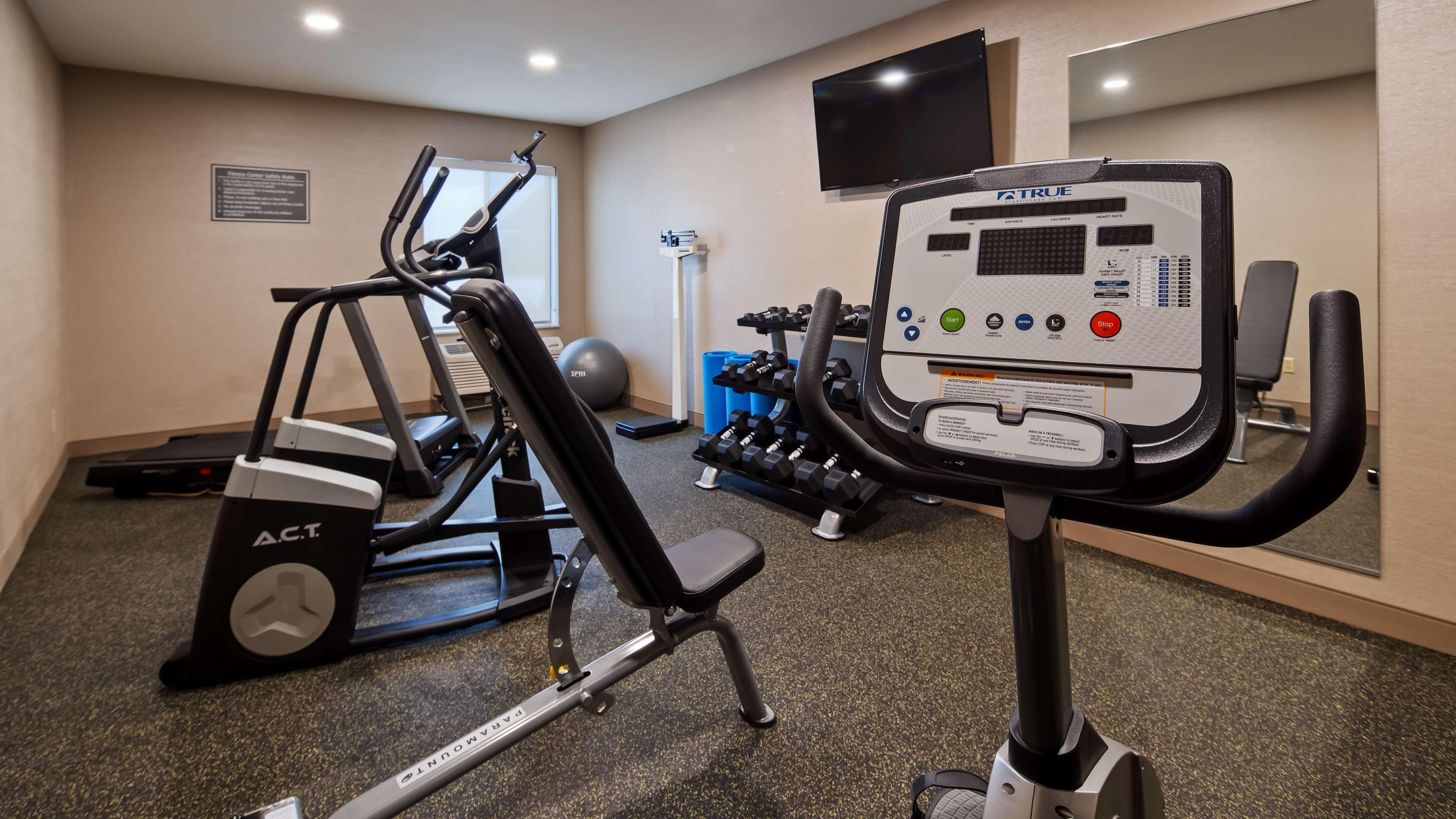 Best Western Hartford Hotel And Suites Εξωτερικό φωτογραφία