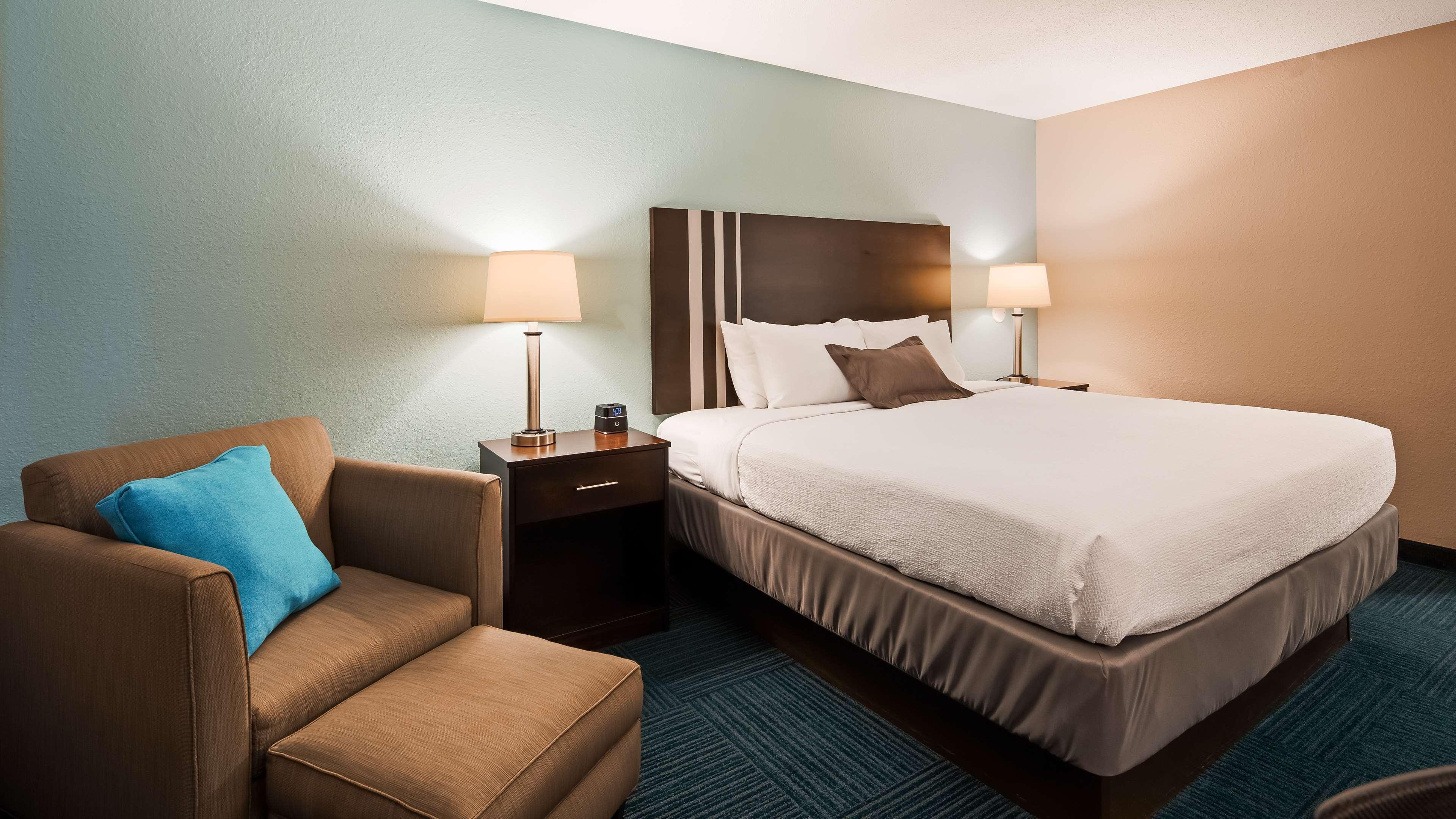 Best Western Hartford Hotel And Suites Εξωτερικό φωτογραφία